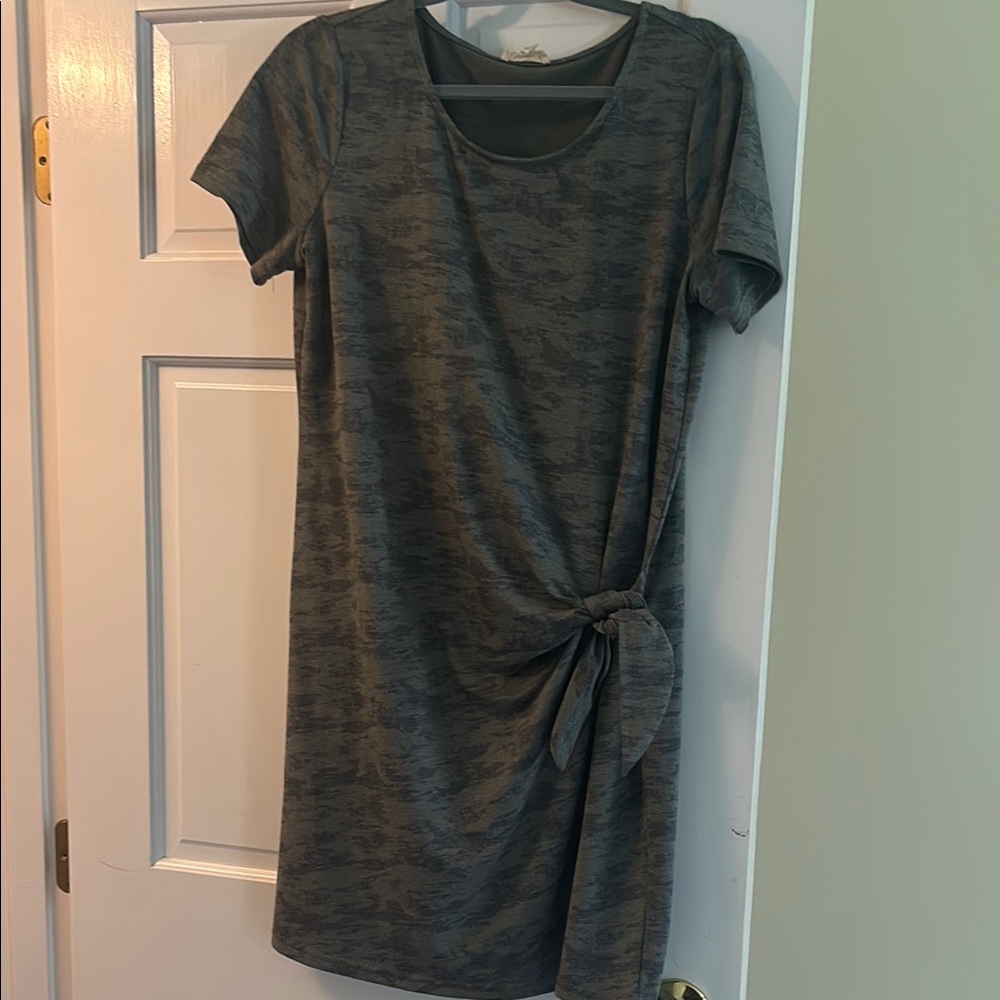 Elegant Gray Knot Dress